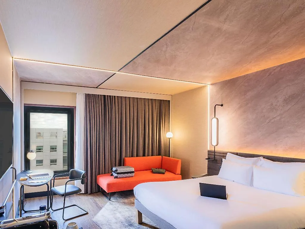DOUBLE WITH DOUBLE BED Room, Novotel Lisboa, Lisbon