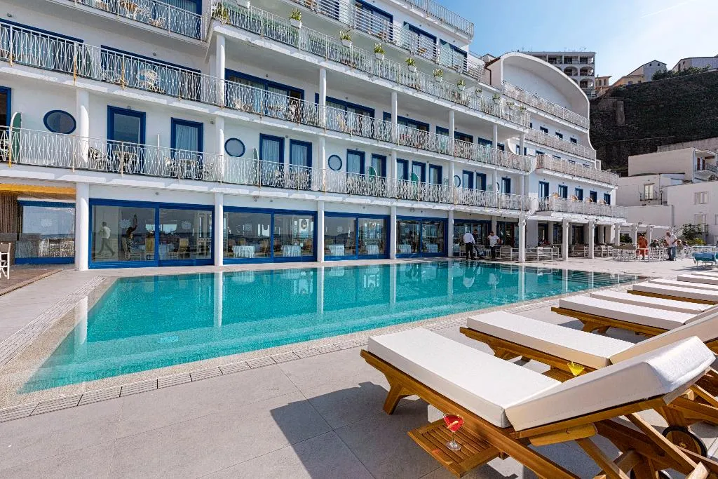 Pool, Alimuri Bay Resort, Naples