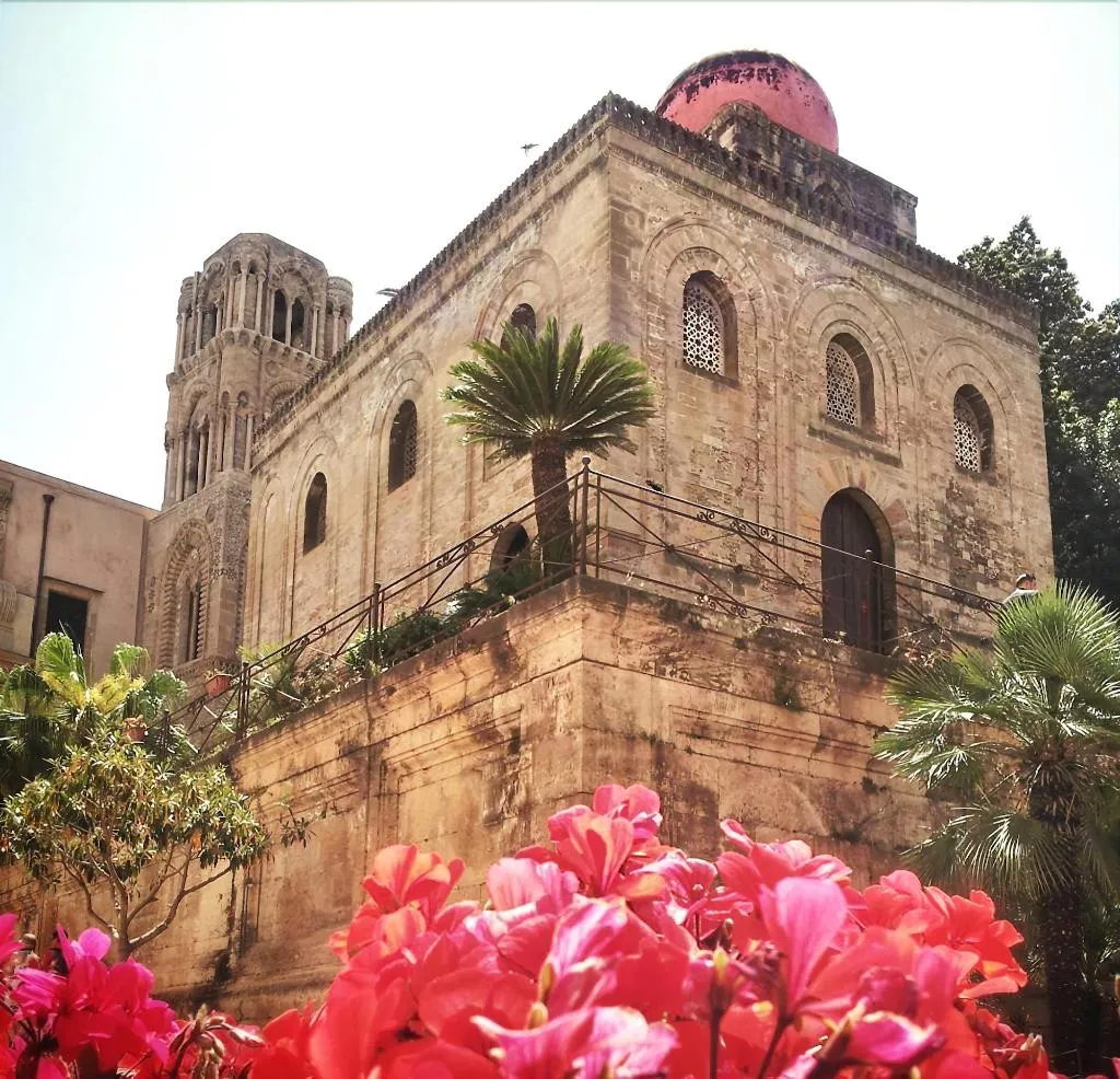 General view, 174 Via Roma, Palermo