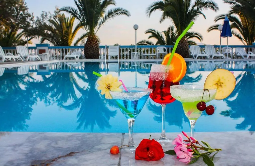 Pool, Pappas, Kalamata