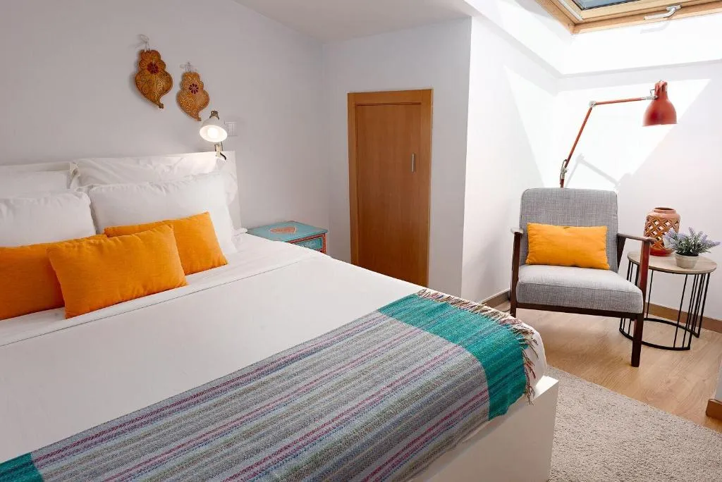 Room, Oporto Stories Apartments - Santa Catarina, 219, Porto