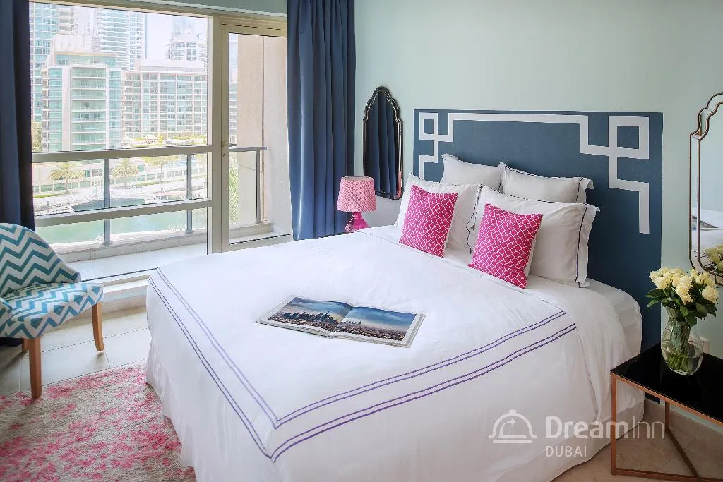 APARTMENT THREE BEDROOMS Room, Dream Inn Dubai Apartments-Al Sahab, Dubai