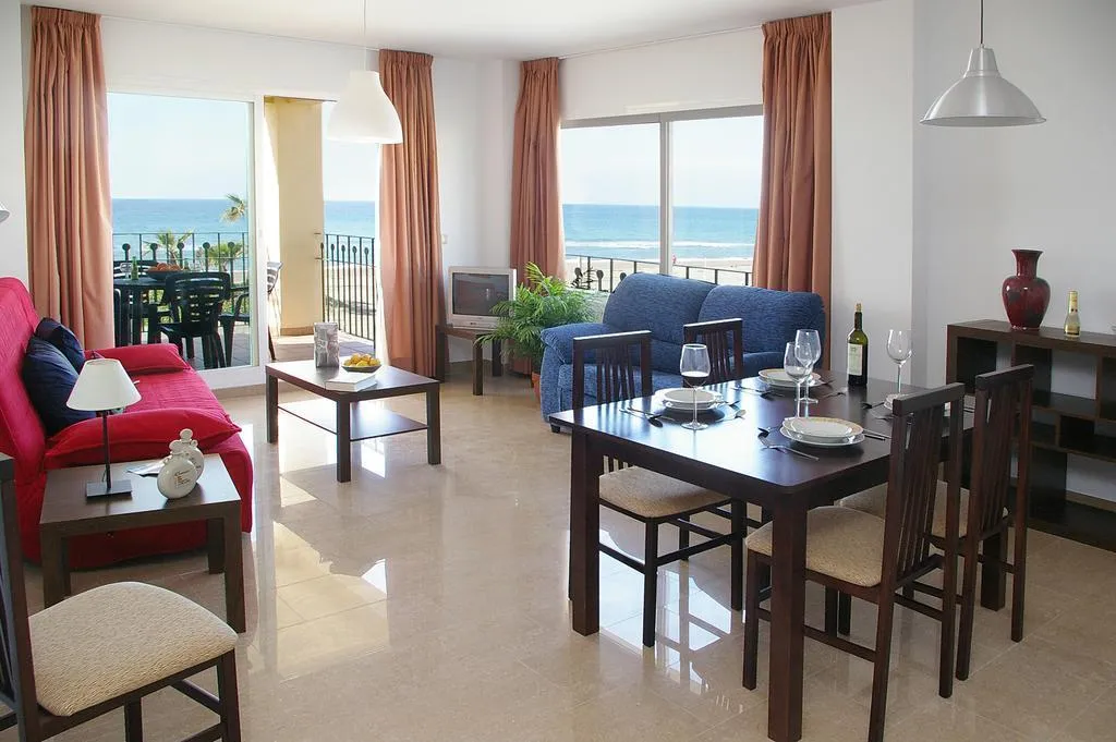 APARTMENT CAPACITY 5 TWO BEDROOMS Room, Euromar Playa, Costa Del Sol