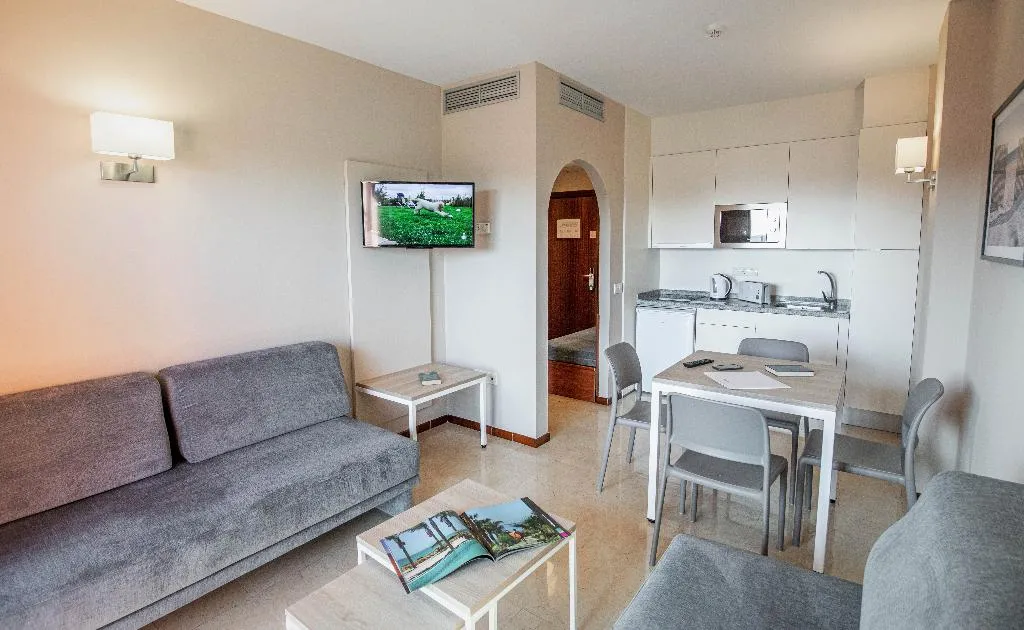 APARTMENT CAPACITY 4 ONE BEDROOM Room, Ilunion Miramar, Costa Del Sol