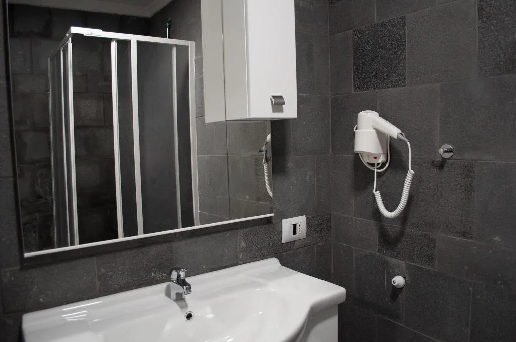 Room, Hotel Neronensis, Naples