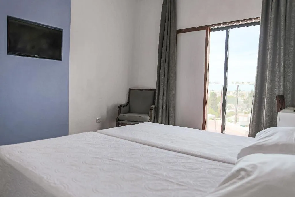 SUITE POOL VIEW Room, Belver Hotel da Aldeia, Algarve