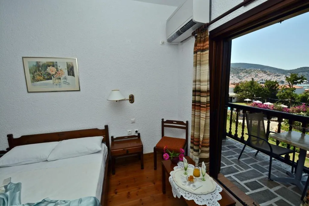 Room, Prince Stafylos, Skiathos