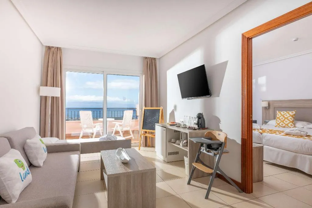 Room, Landmar Costa Los Gigantes Family Resort, Tenerife