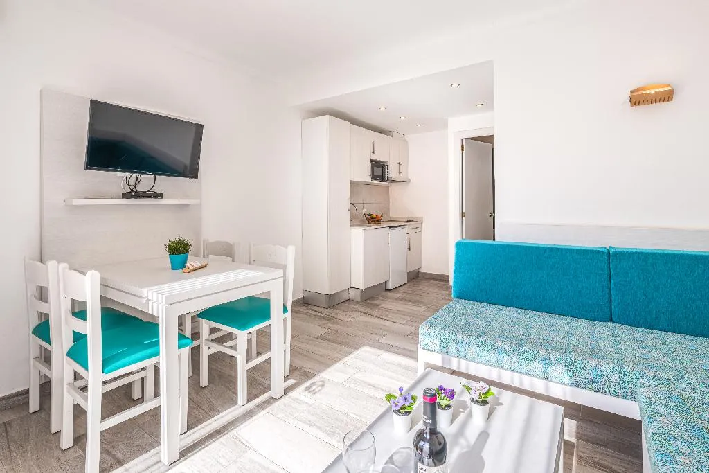 APARTMENT ONE BEDROOM Room, Playa Ferrera, Majorca