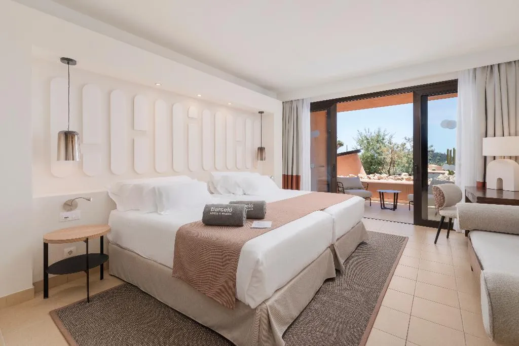 Double or Twin DELUXE Room, Barcelo Tenerife Royal level, Tenerife