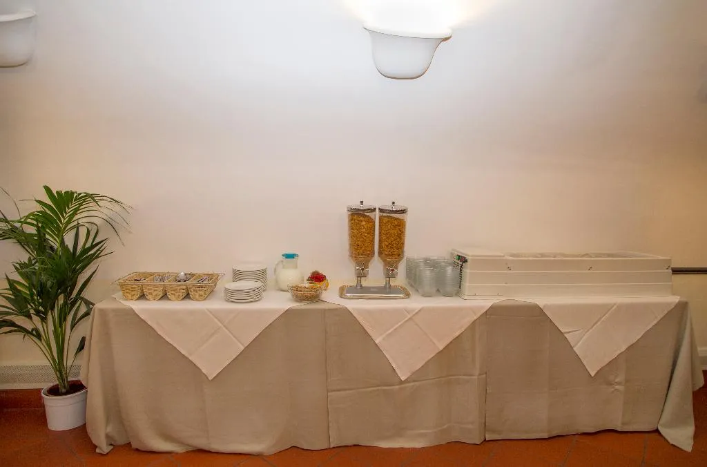 Bar, Domus Sessoriana, Naples
