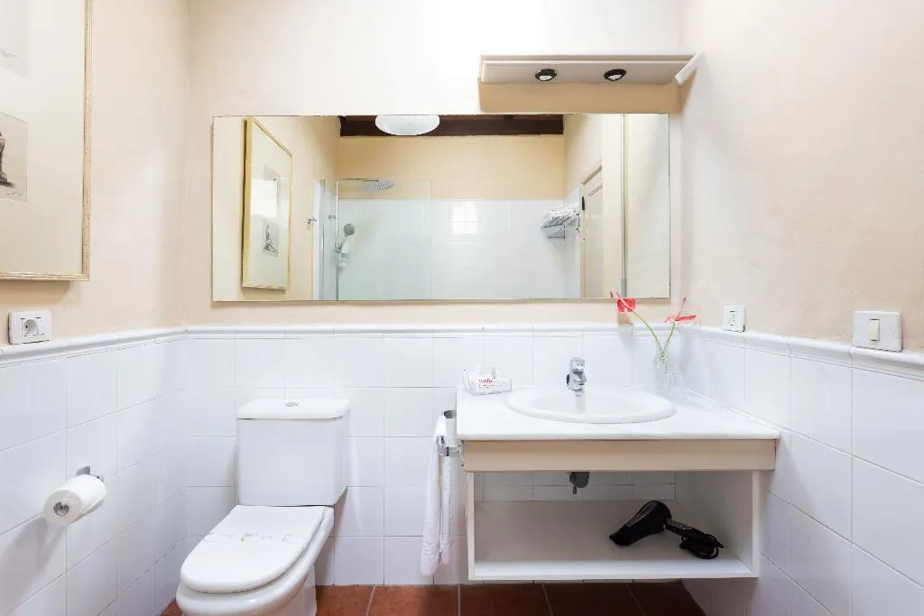 Double or Twin SUPERIOR MOUNTAIN VIEW Room, Hotel El Patio, Tenerife