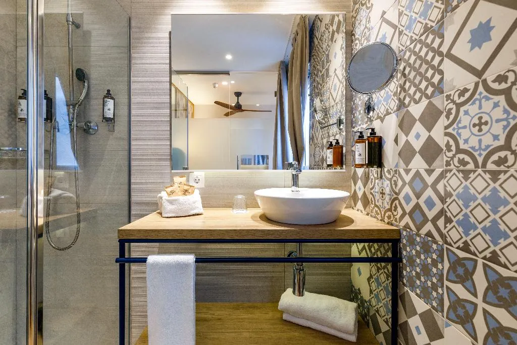 SINGLE STANDARD Room, Petit Palace Plaza de la Reina, Valencia