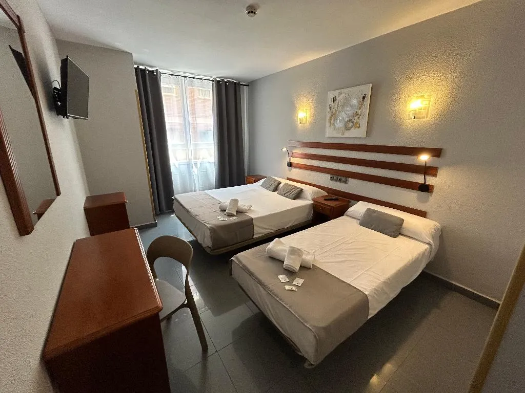 DOUBLE SINGLE USE STANDARD Room, Valdemoro, Madrid