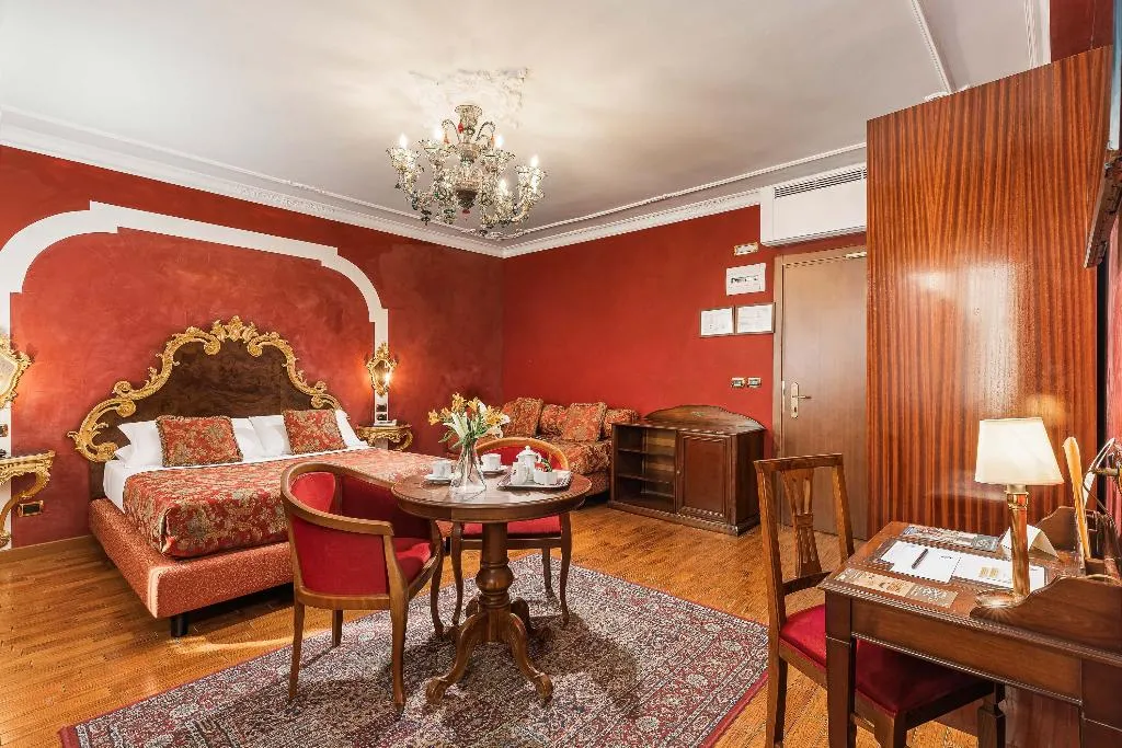 FAMILY ROOM STANDARD Room, Ca Alvise, Venice