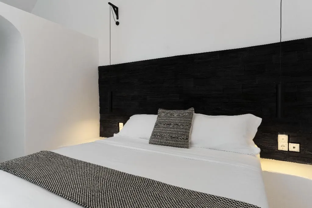 SUITE STANDARD Room, Mill Houses New Elegant Suites by Mr and Mrs White, Santorini
