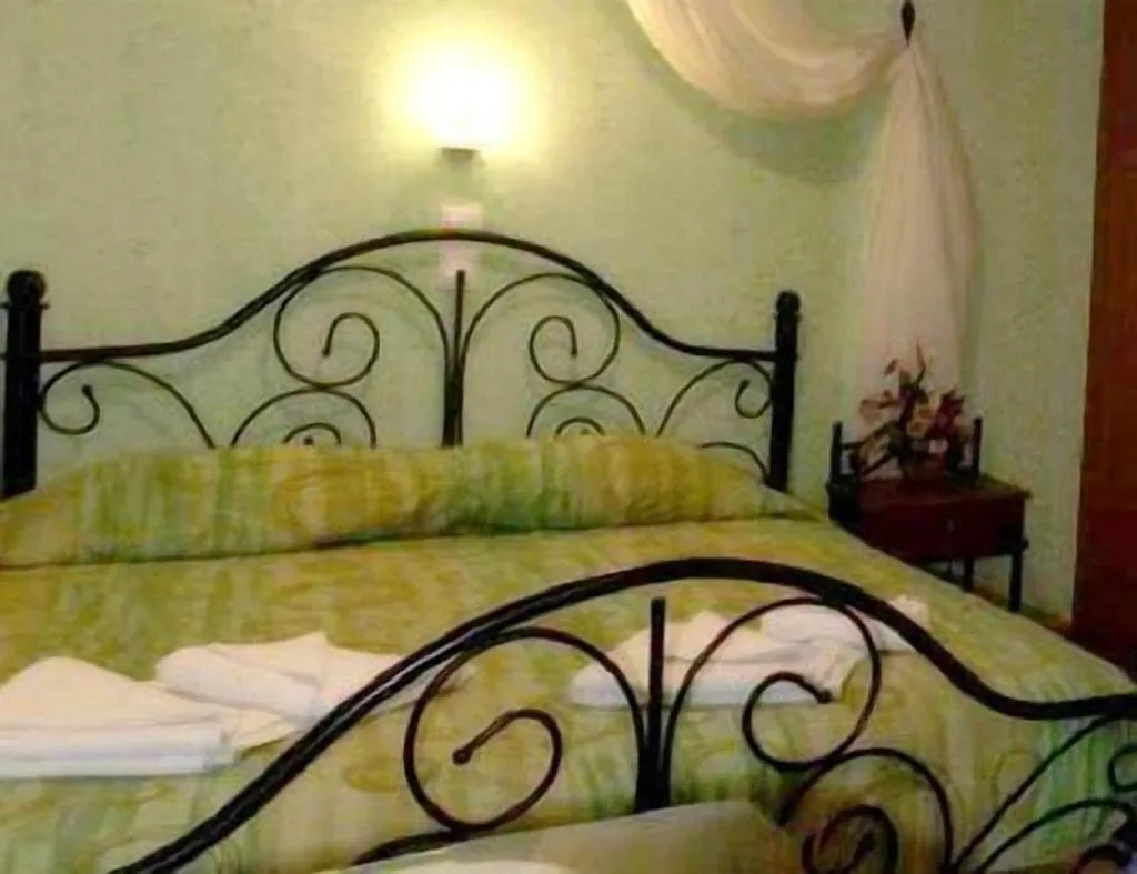 Room, Sweet Pop - Adults Only, Santorini