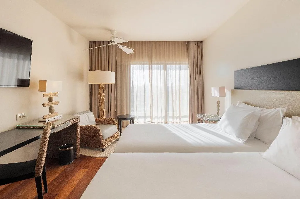 TWIN SIDE SEA VIEW Room, Crowne Plaza Vilamoura Algarve, Algarve