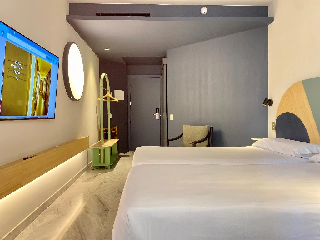 DOUBLE SINGLE USE STANDARD Room, Onix Fira, Barcelona
