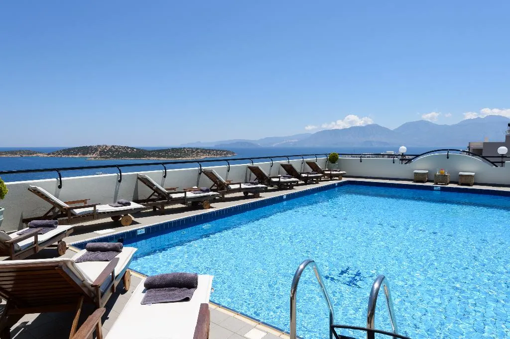 Pool, Alantha Apts, Crete