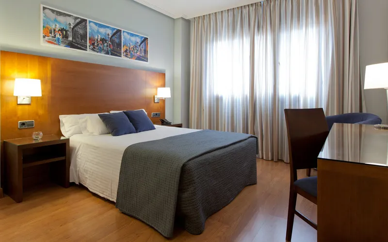 Room, Avant Aeropuerto (122197), Madrid