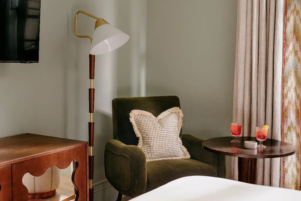 DOUBLE SUPERIOR Room, The Hoxton Florence, Florence