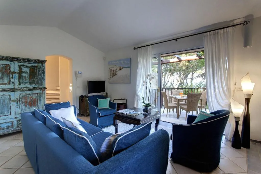 Room, L'Ea Bianca Luxury Resort, Olbia