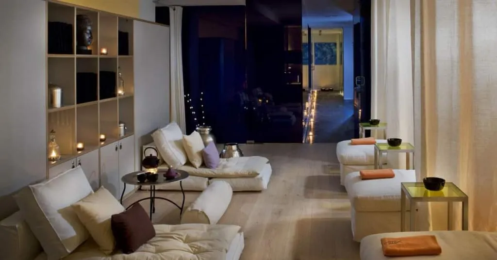 Sports and Entertainment, The Level at Melia Barcelona Sky, Barcelona