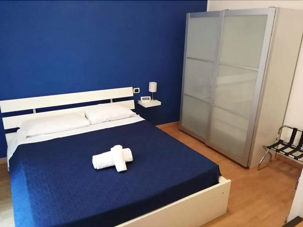 Room, Ad Trastevere Guest House, Rome