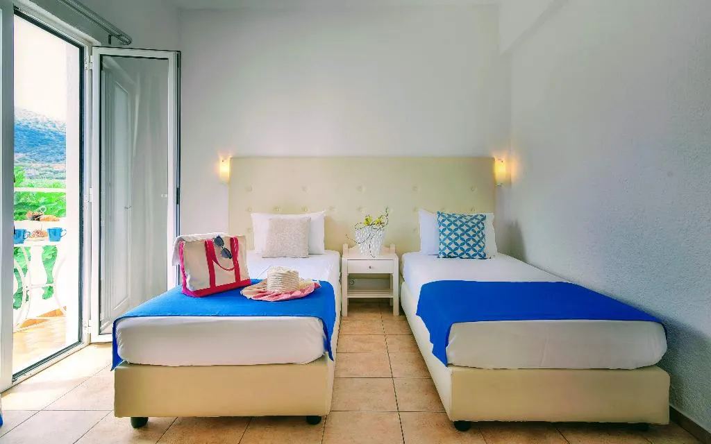 STUDIO CAPACITY 2 Room, Ibiscus Apartments, Crete