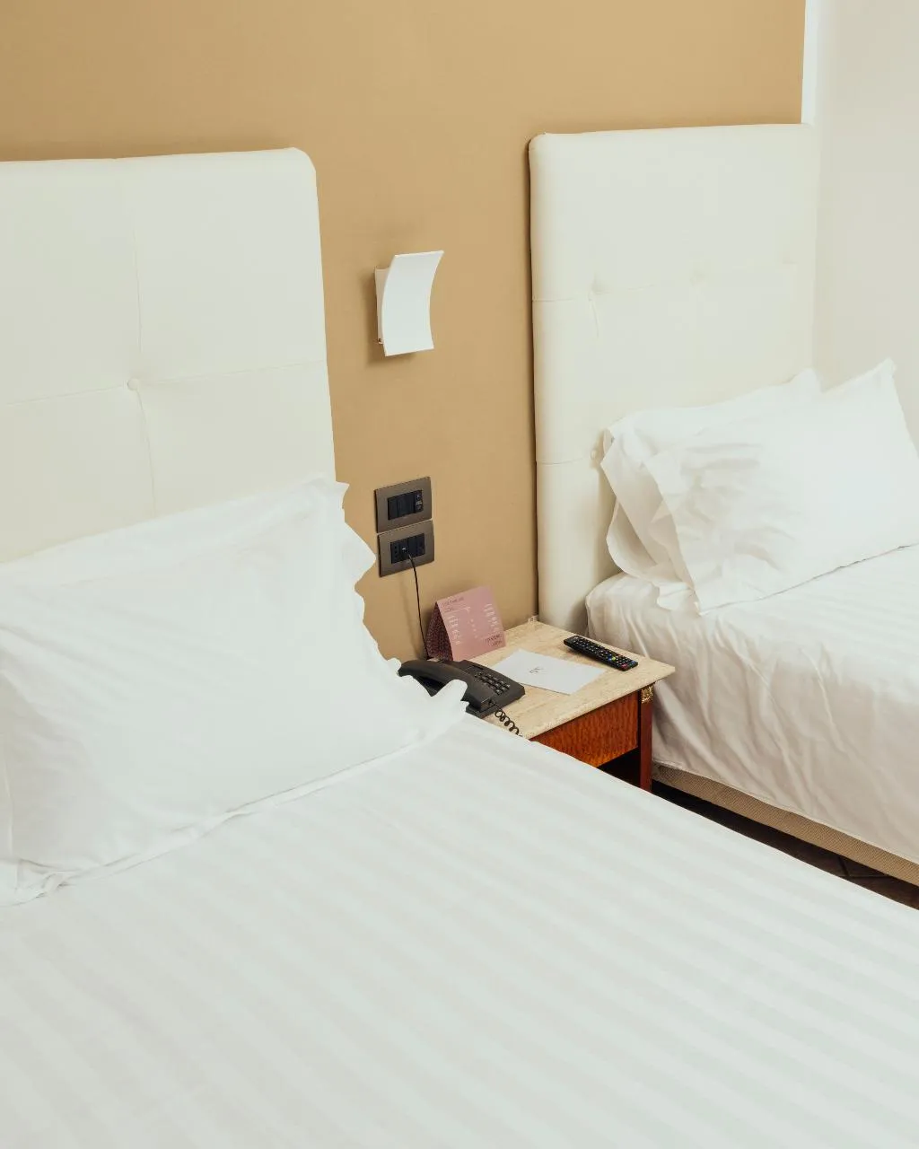 TRIPLE THREE BEDS Room, Grand Hotel Telese, Naples