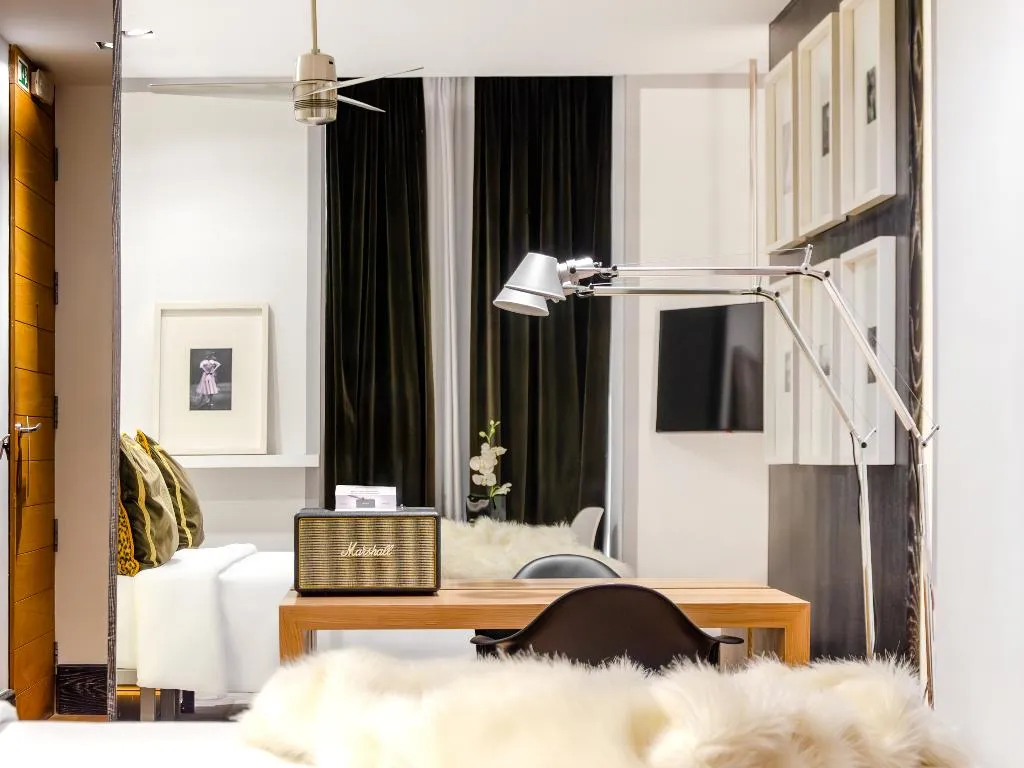 SINGLE SUPERIOR Room, Browns Boutique Hotel, Lisbon