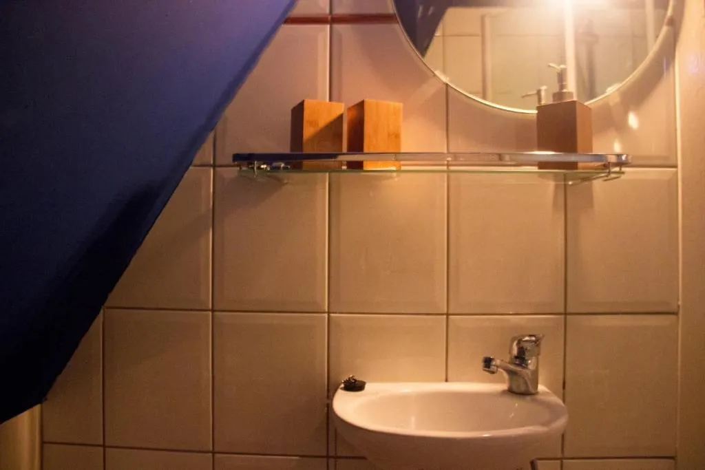 Room, Attic Monkeys Lodge, Amsterdam