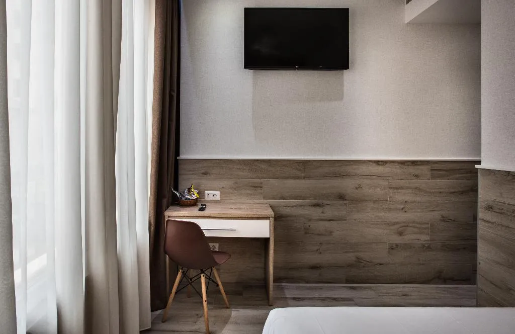 SINGLE PREMIUM Room, Eurohotel, Milan