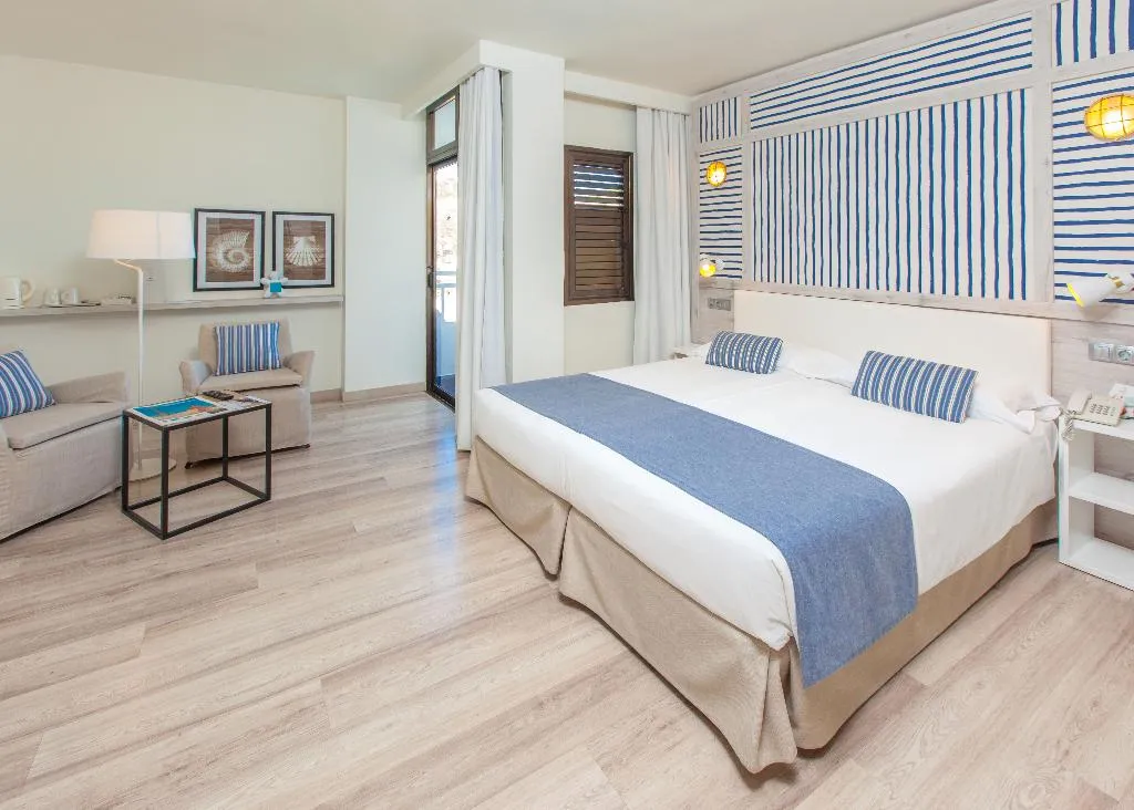 JUNIOR SUITE STANDARD Room, Corallium Beach by Lopesan Hotels, Gran Canaria