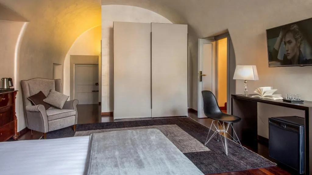 Room, Palazzo De Cupis Suites And View, Rome