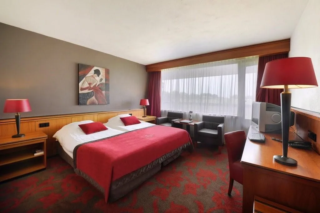 Room, Van der Valk Hotel Volendam, Amsterdam