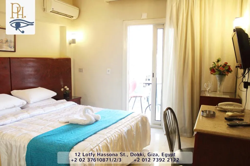SINGLE KING SIZE BED Room, Pharaohs Hotel, Cairo