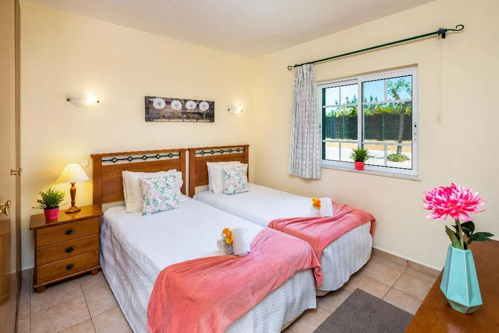 APARTMENT ONE BEDROOM Room, Apartamentos Monte dos Avós, Albufeira, Algarve