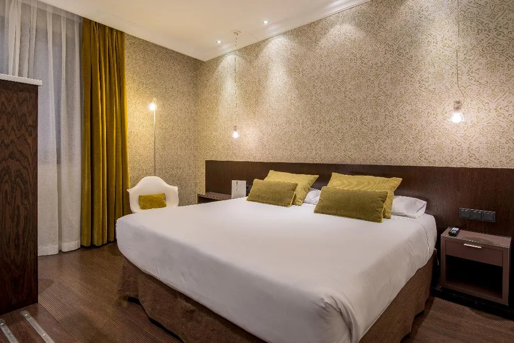 SINGLE STANDARD Room, Vincci Madrid Centrum, Madrid