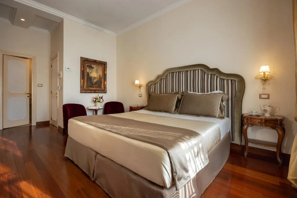 DOUBLE DELUXE Room, Forum, Rome