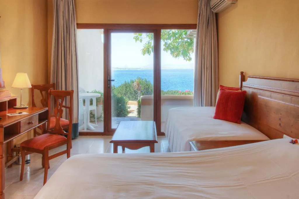 TRIPLE WITH AIR CONDITIONING Room, Club Sunway Punta Prima, Ibiza