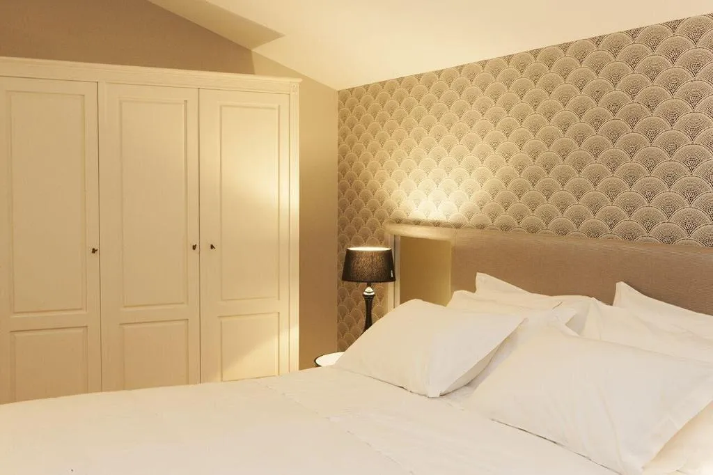 Room, In Porto Gallery Guesthouse, Porto