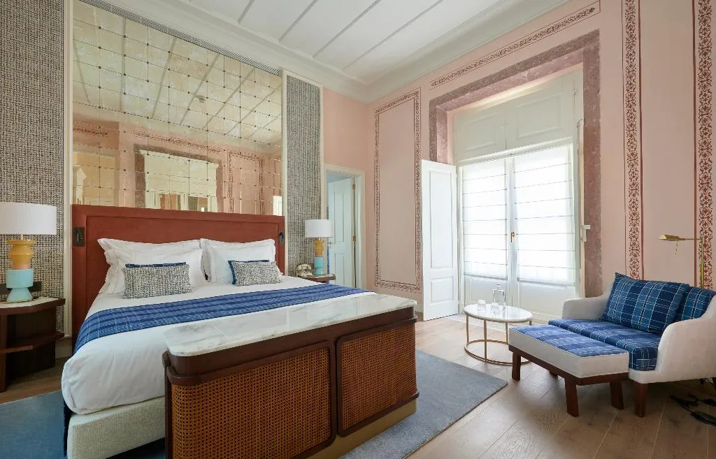 SUITE STANDARD Room, Palacio Ludovice Wine Experience Hotel, Lisbon
