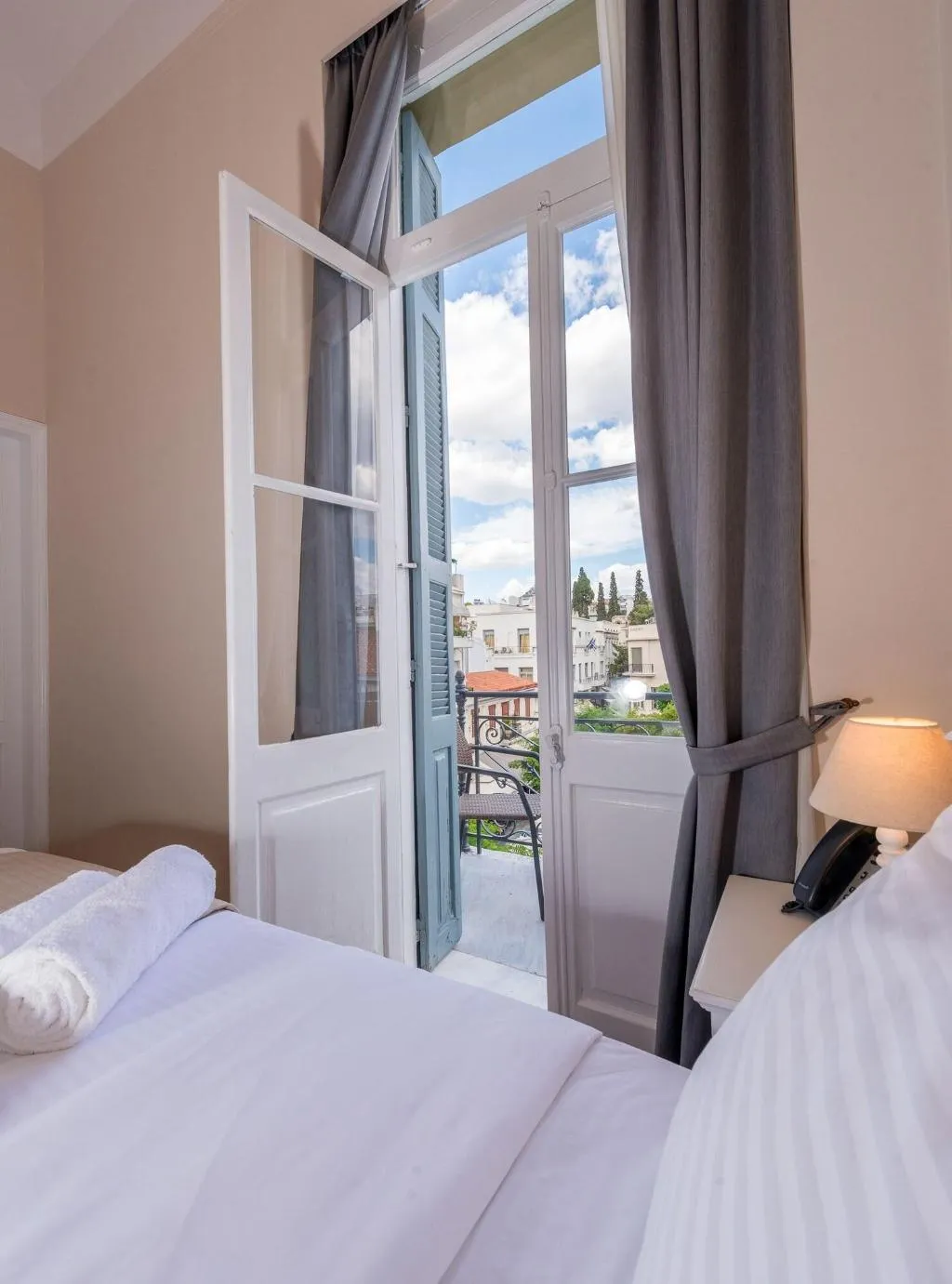 DOUBLE SUPERIOR PARK VIEW Room, Palladian Home, Athens
