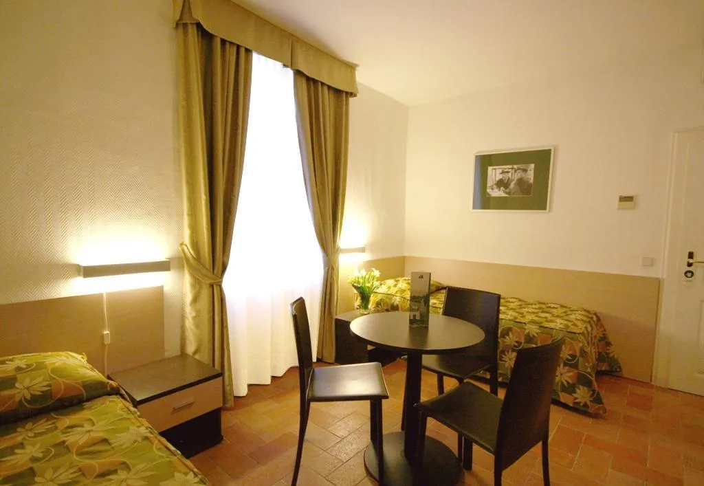 Room, Praga 1, Prague