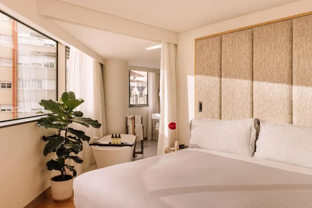 JUNIOR SUITE WITH VIEWS Room, Me Lisbon, Lisbon