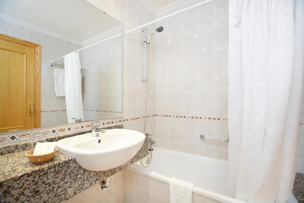 Room, Universal Hotel Laguna, Majorca