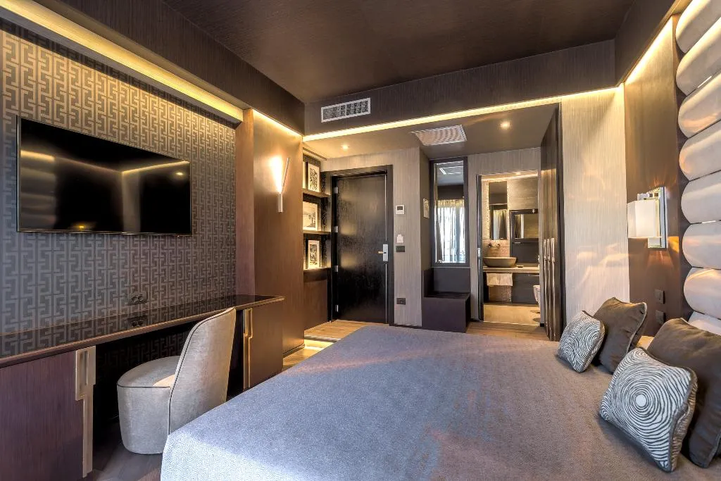 DOUBLE PREMIUM Room, Palazzo Alfieri, Florence