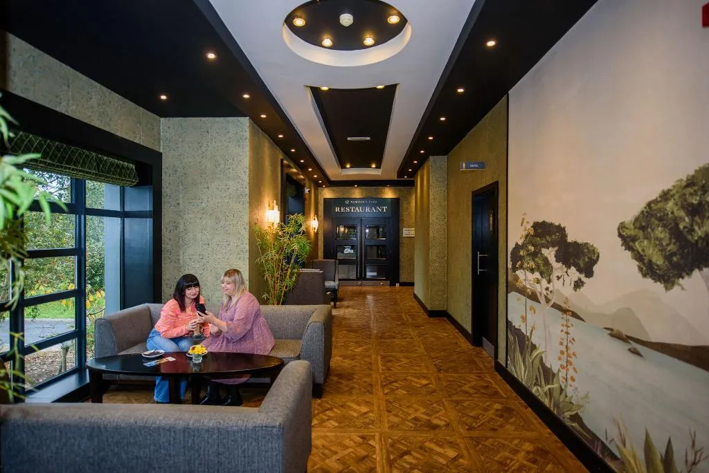 Lobby, Newtown Park Hotel, Dublin